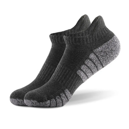 Thickened Non-Slip Running Socks - Breathable Low Cut Sports Socks for Men  Women 3 Pairs - ZOOMNSTORE