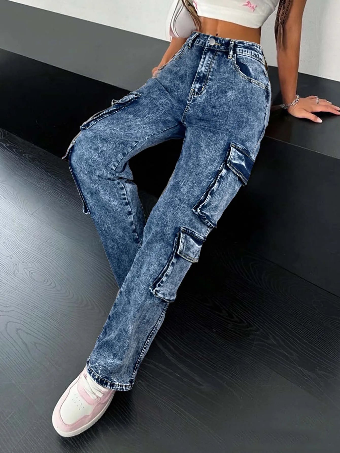 Trendy Casual Street Multi Flap Pockets Tape Elastic Waist Straight Leg Cargo Jeans Denim Pants All-Season Utility Denim Pants