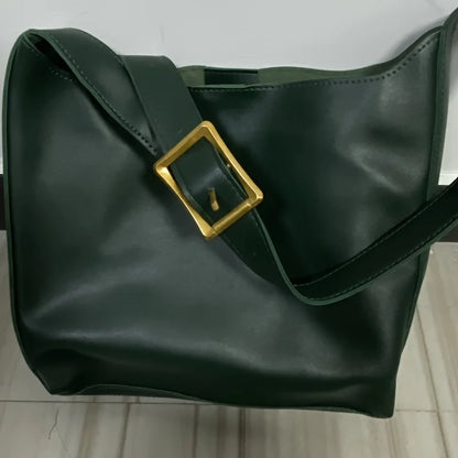 Women's Tote Bag - Minimalist Faux Leather Shoulder Handbag with Zipper Closure
