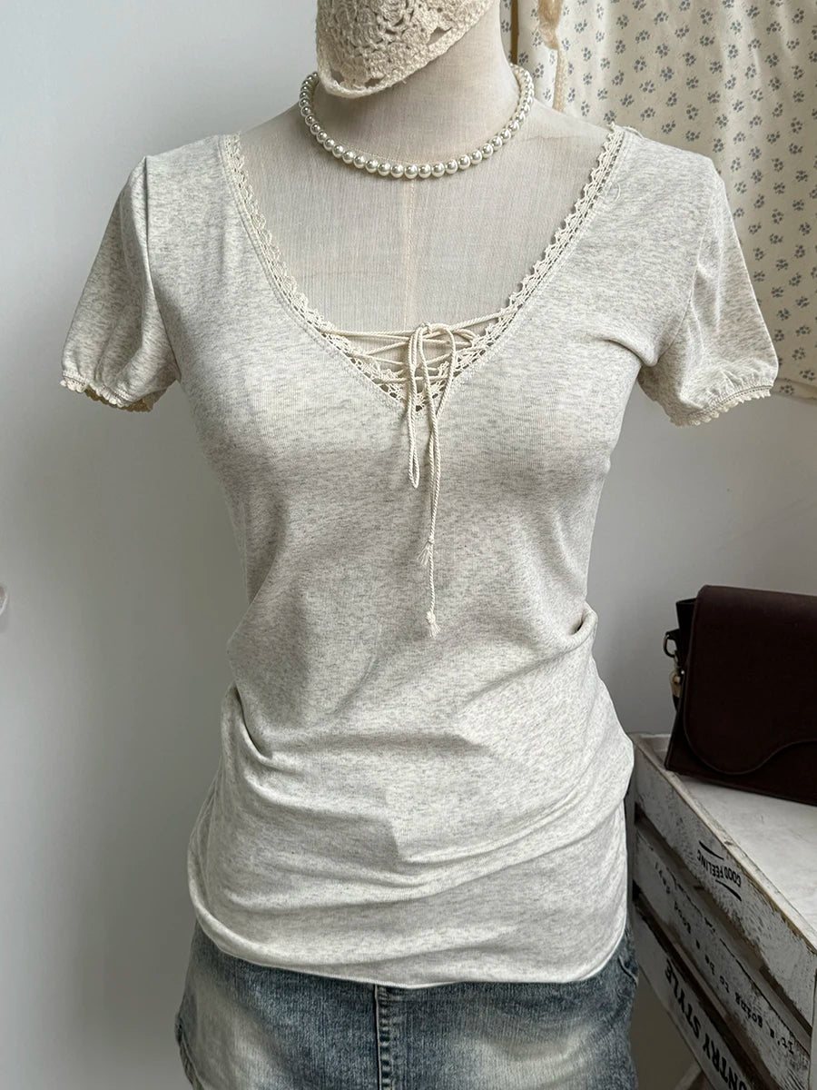 Beige Lace Trim Long Sleeve Tees Women Autumn New Streetwear Cotton Slim Sexy V-neck Lace-up Tops Sweet Simple Chic T-shirts Y2K