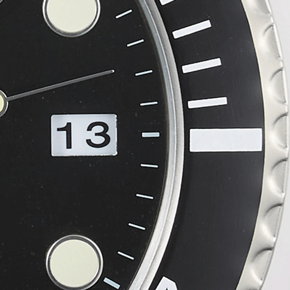 Luxury Metal Wall Clock - Modern 34cm Luminescent Home Decor