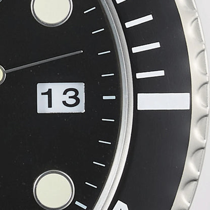 Luxury Metal Wall Clock - Modern 34cm Luminescent Home Decor