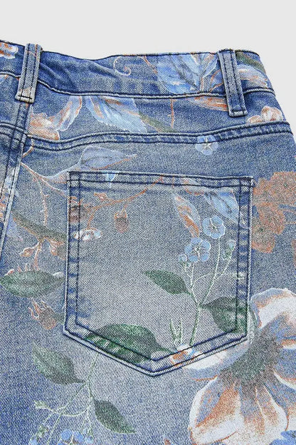 New for 2026: Women's Blue High-waisted Stretch Jeans, Vintage-style Loose-fit Wide-leg Denim Pants with A Floral Print.
