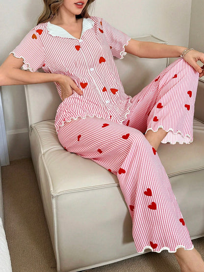 Women's Autumn and Winter Pajamas, Cute Striped Heart Print, Casual and Comfortable, Fashionable Short-Sleeved Long Pants, Can B