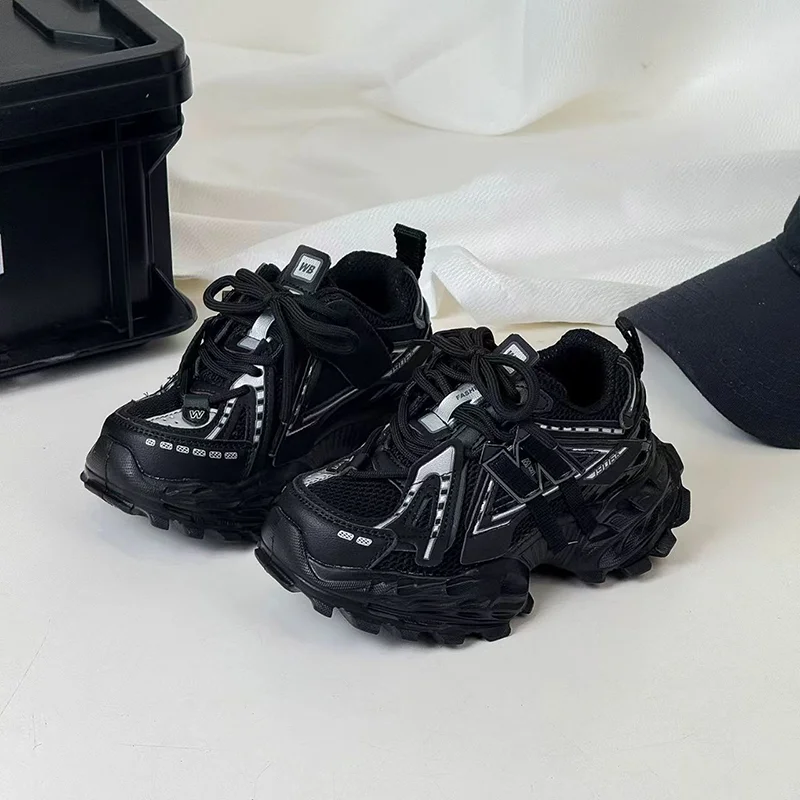 Children's Sports Shoes – Kids Running Shoes With Soft Sole & Lace-Up Design