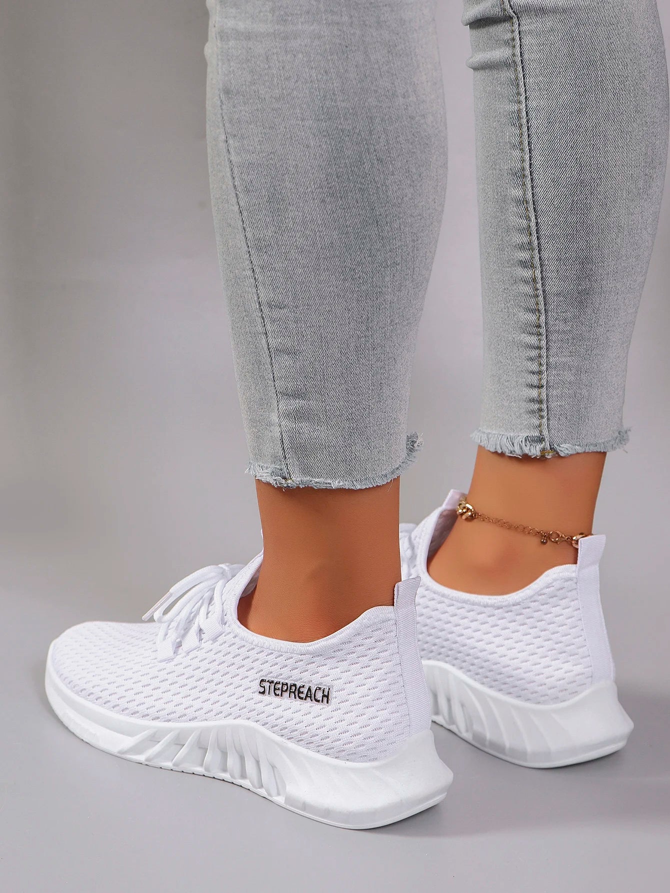 ZOOMNSTORE