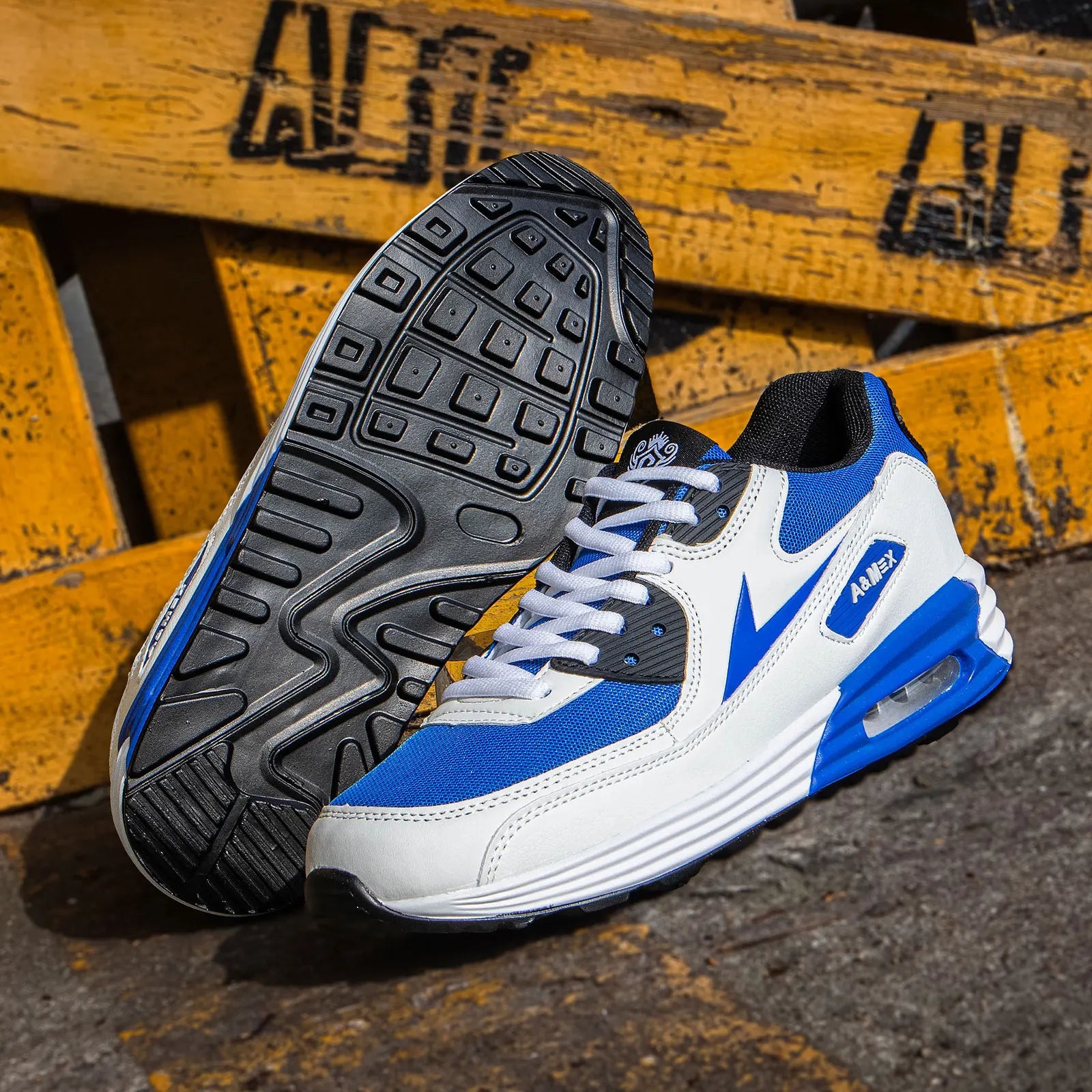 ZOOMNSTORE