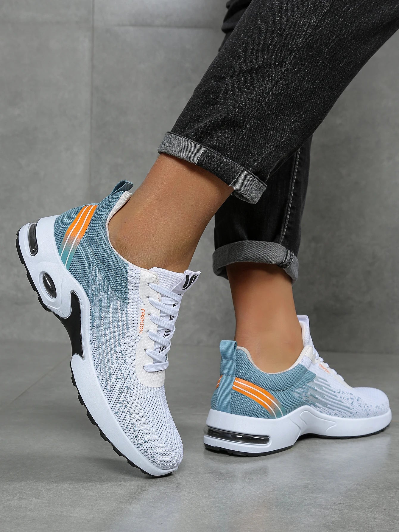 ZOOMNSTORE