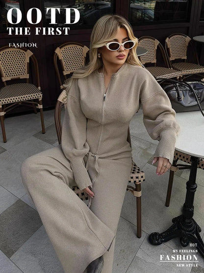 Bornladies 2026 Spring  New Knitted Wo-piece Set Zipper Top High-waisted Elastic Waist Straight Pants Set Mininalist Casual Suit
