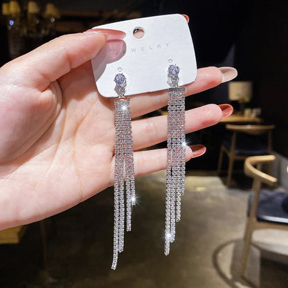 Two-Tone Leaf Drop Earrings – Carbon Zircon Pendant Style