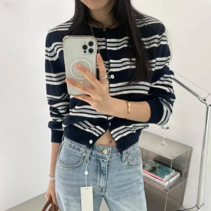 Spring New Classic Striped round Neck Button up Soft Knitted Open Cardigan Fashionable Design Sensation Women's Sweater