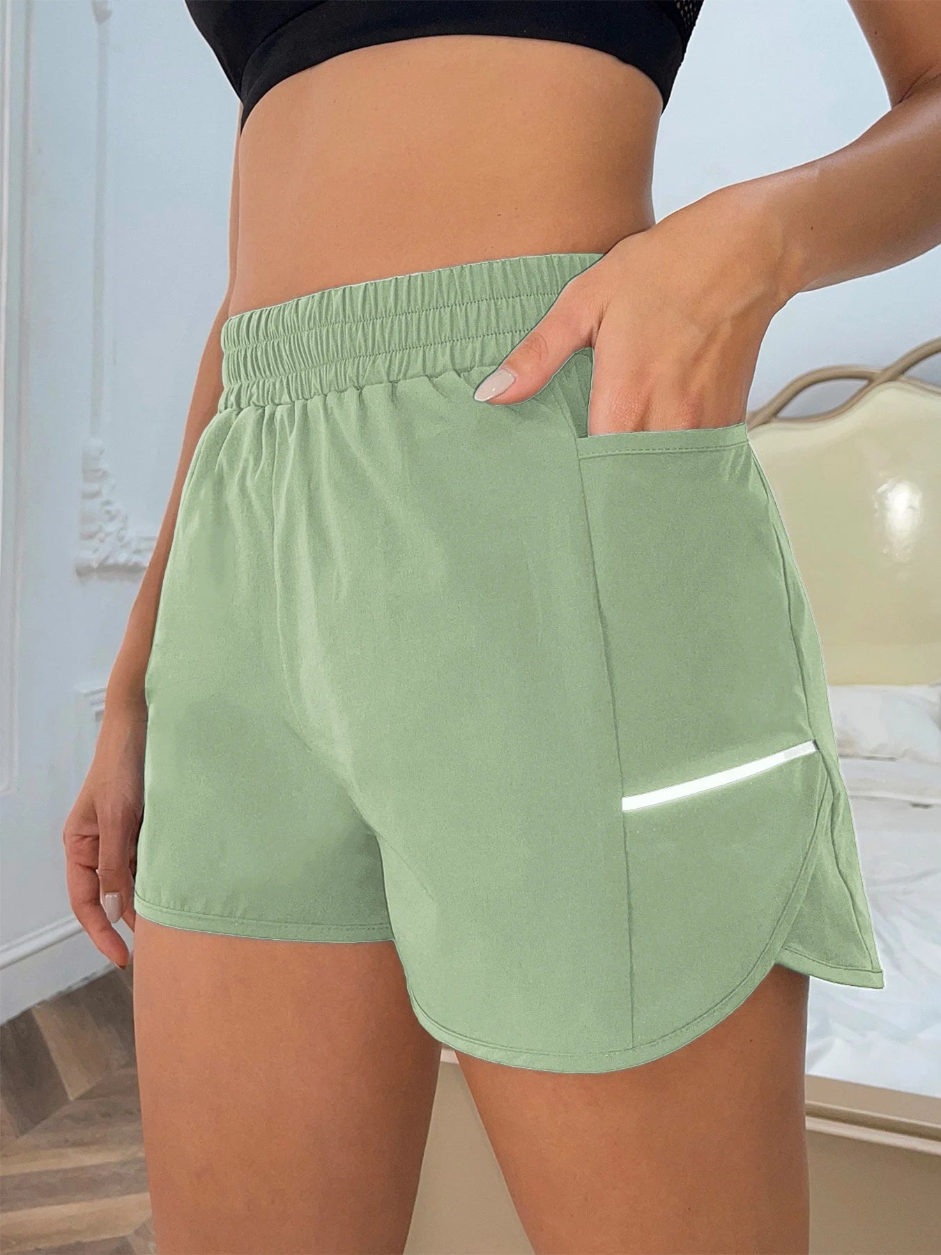 Women's Sports Shorts – Elastic Waist with Phone Pocket & Reflective Strips