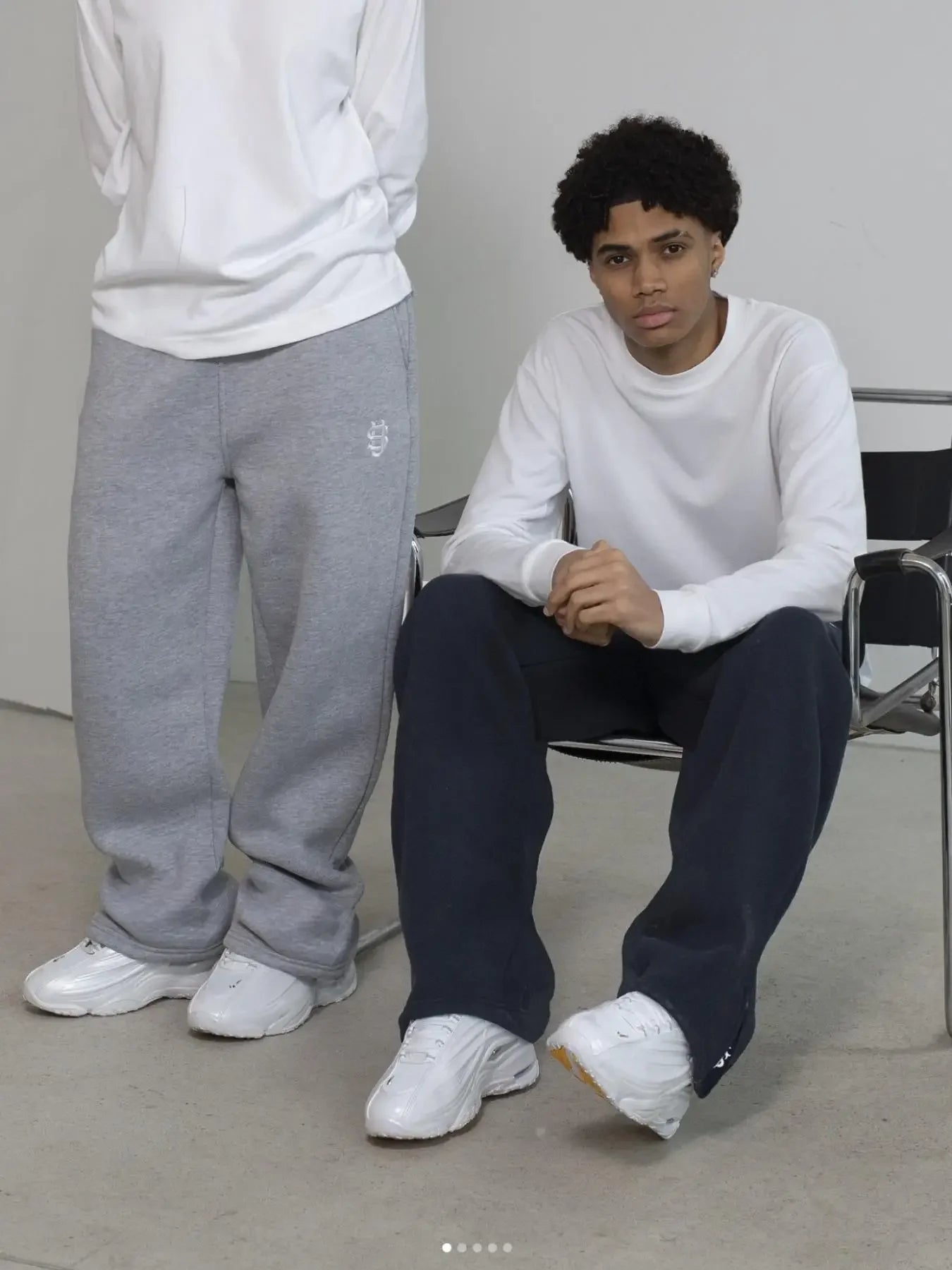 ZOOMNSTORE