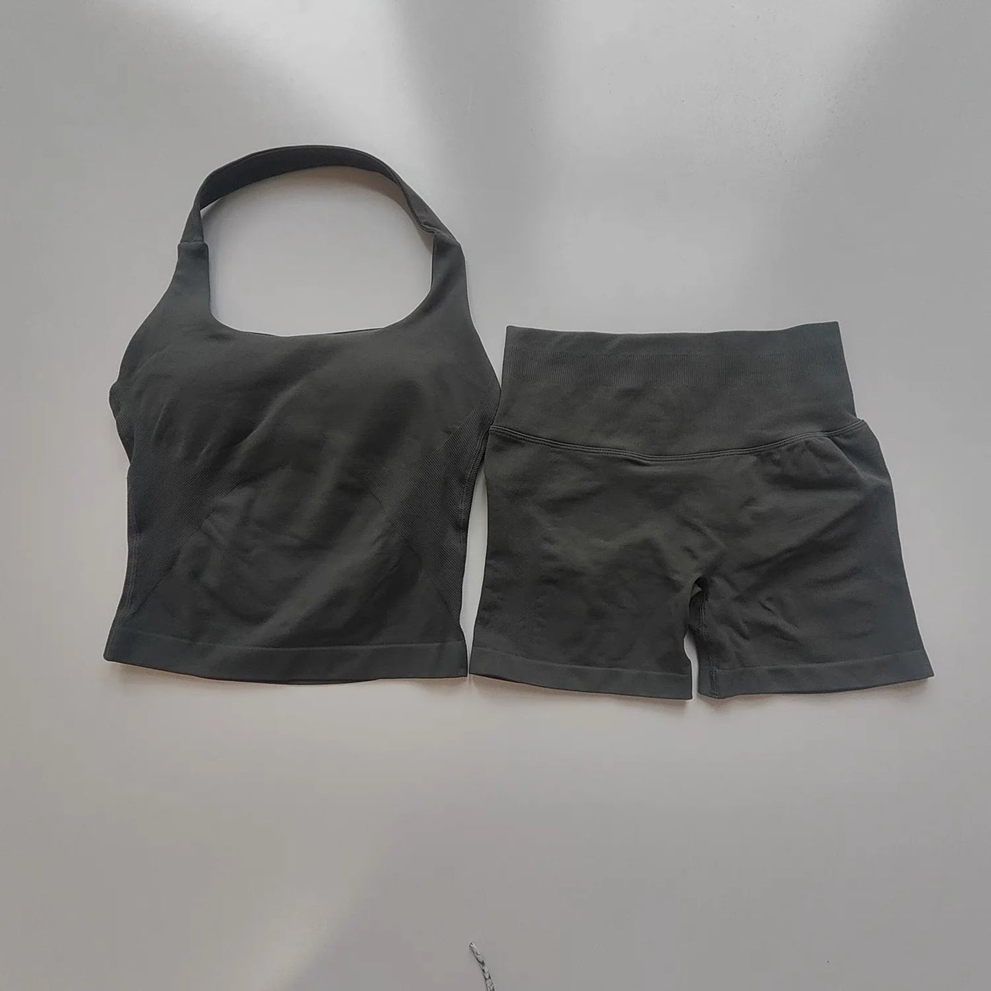 2PCs Peach High Waist Belly Hip Lifting Sports Bras Shorts Suit Gathering Shock-proof Neck Halter Yoga Suit Running Fitness Set