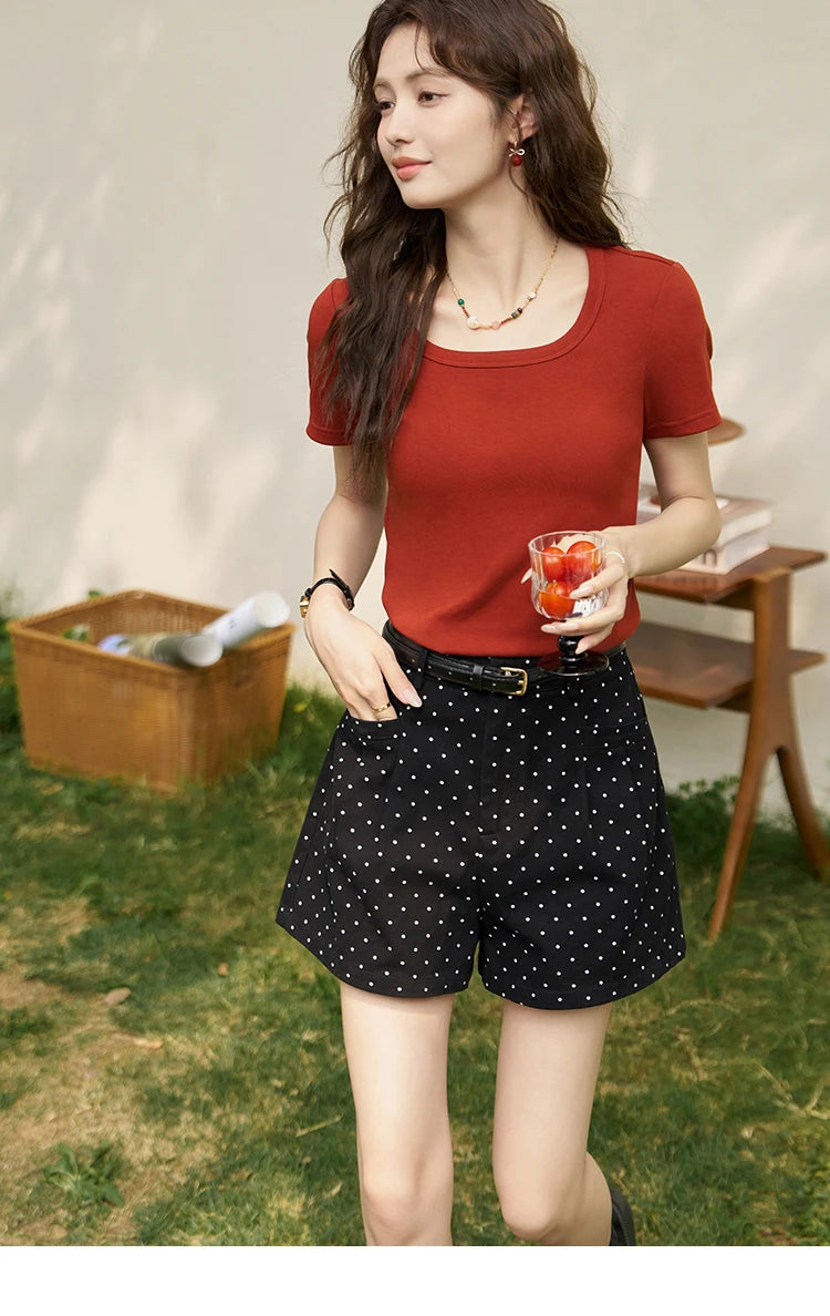 Women's Square-Neck T-Shirt – Elegant Cotton Short-Sleeve Top