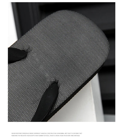 High Quality Men's Flip Flops Summer Light Beach Slippers Fashion Non-slip Casual Male Sandals Outdoor Black Flip Flop Sandals