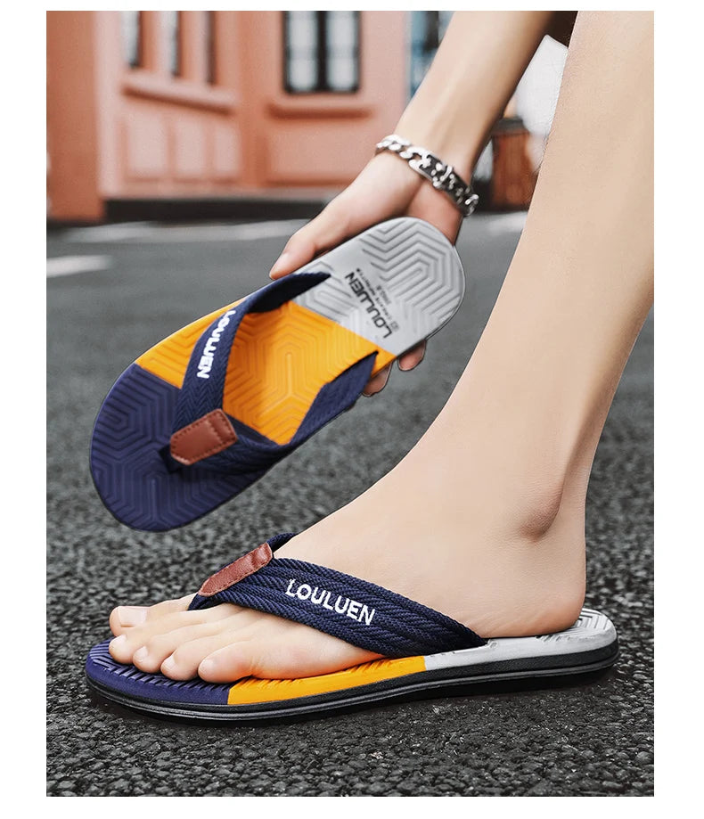 Fashion Men Light Flip Flops Slides Summer Anti-skid Man Slippers Outdoor Beach Male Sandals Household Slides for Men