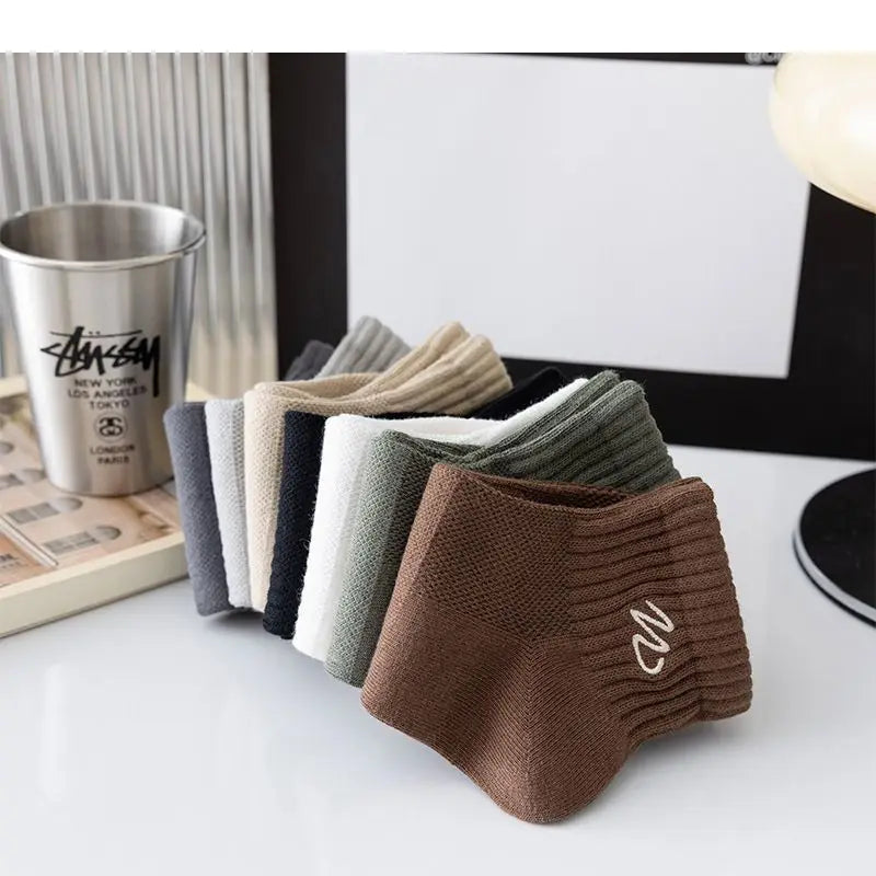 7/14 Pairs Men's Crew Socks Ankle Socks, Multi-Color, Trendy and Stylish, Comfortable, Breathable, Moisture-Absorbing