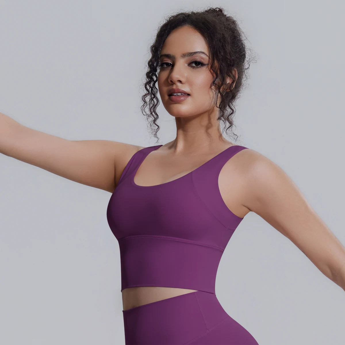 New Backless Yoga Vest for Woman Yoga Underwear with Chest Pad Summer Breathable Workout Top Running Shockproof Sports Bra
