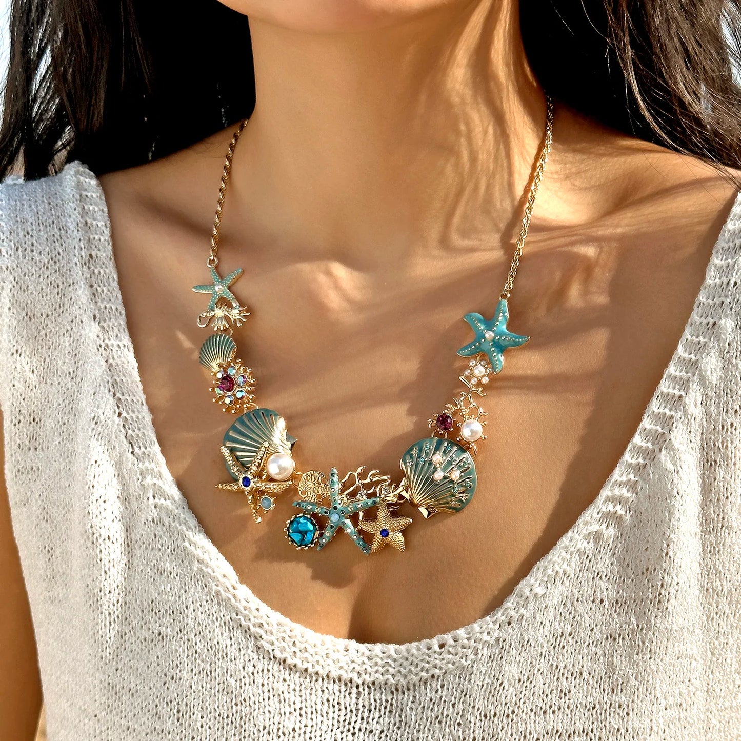 Exaggerated Metal Starfish Shell Pearl Necklace for Women Summer Ocean Coral Scallop Pendant Necklace Boho Beach Jewelry Gift