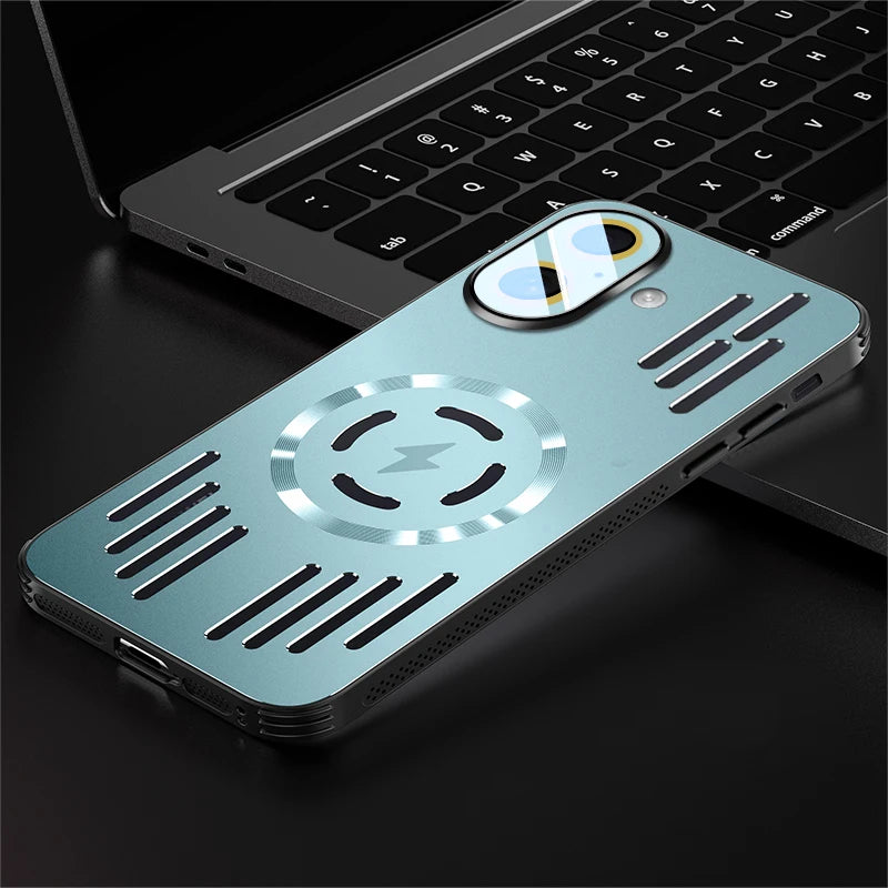 Luxury Metal Heat Dissipation Magnetic Wireless Charging Cover For iPhone 17 Air 16 15 Pro Max Plus 16E 17Pro Protective Case