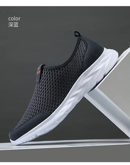 Lightweight Slip-On Shoes for Summer, Large Mesh Breathable Men's Shoes, Ultra-Light Soft-Soled Sports Shoes