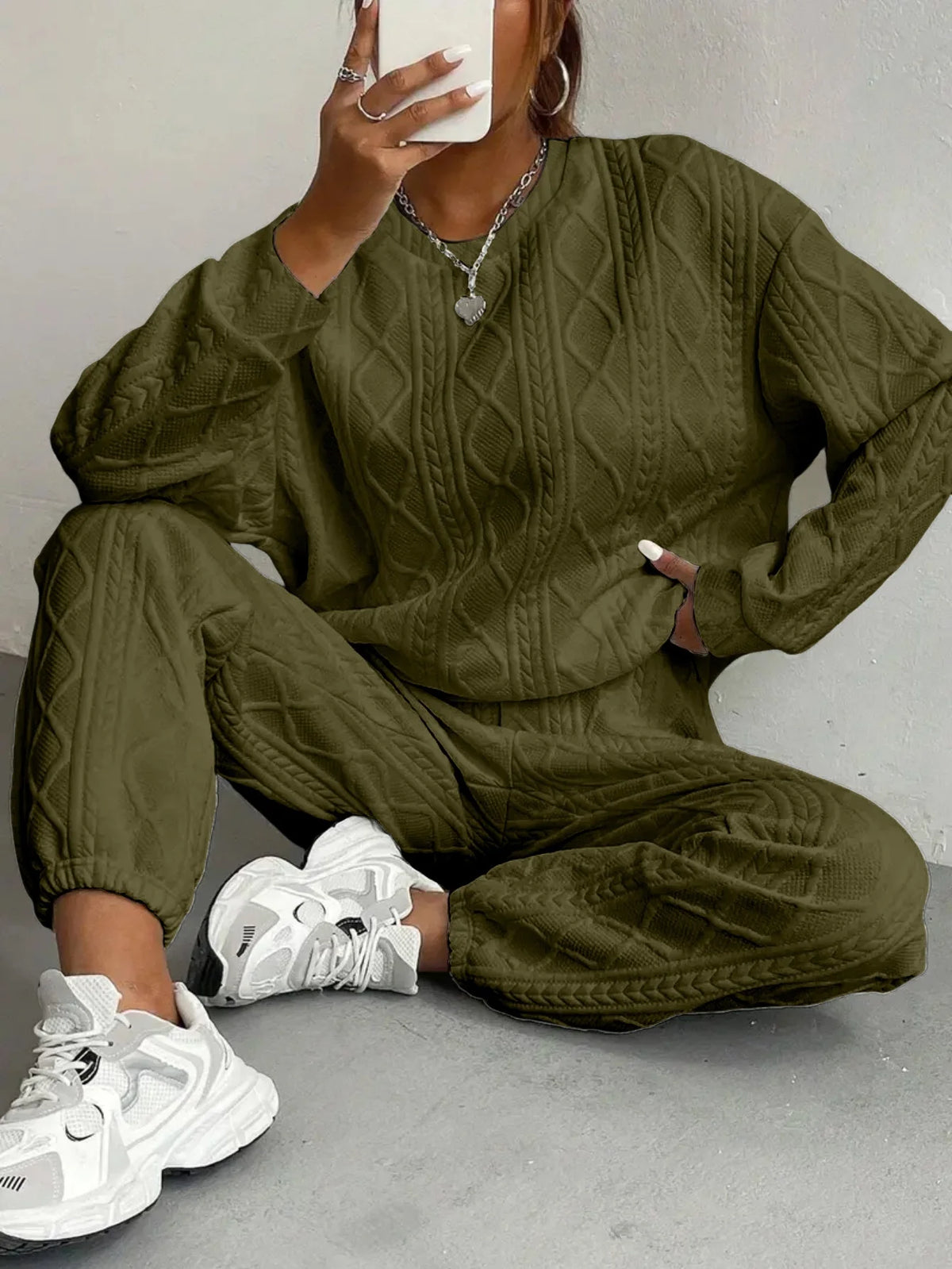 Women's 2 Piece Cable Knit Textured Sweatsuit Lounge Sets Fall Fashion 2026 for Women