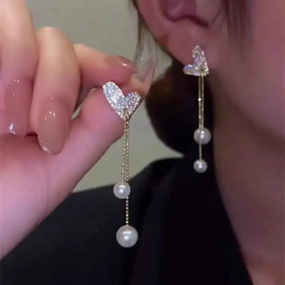 Two-Tone Leaf Drop Earrings – Carbon Zircon Pendant Style