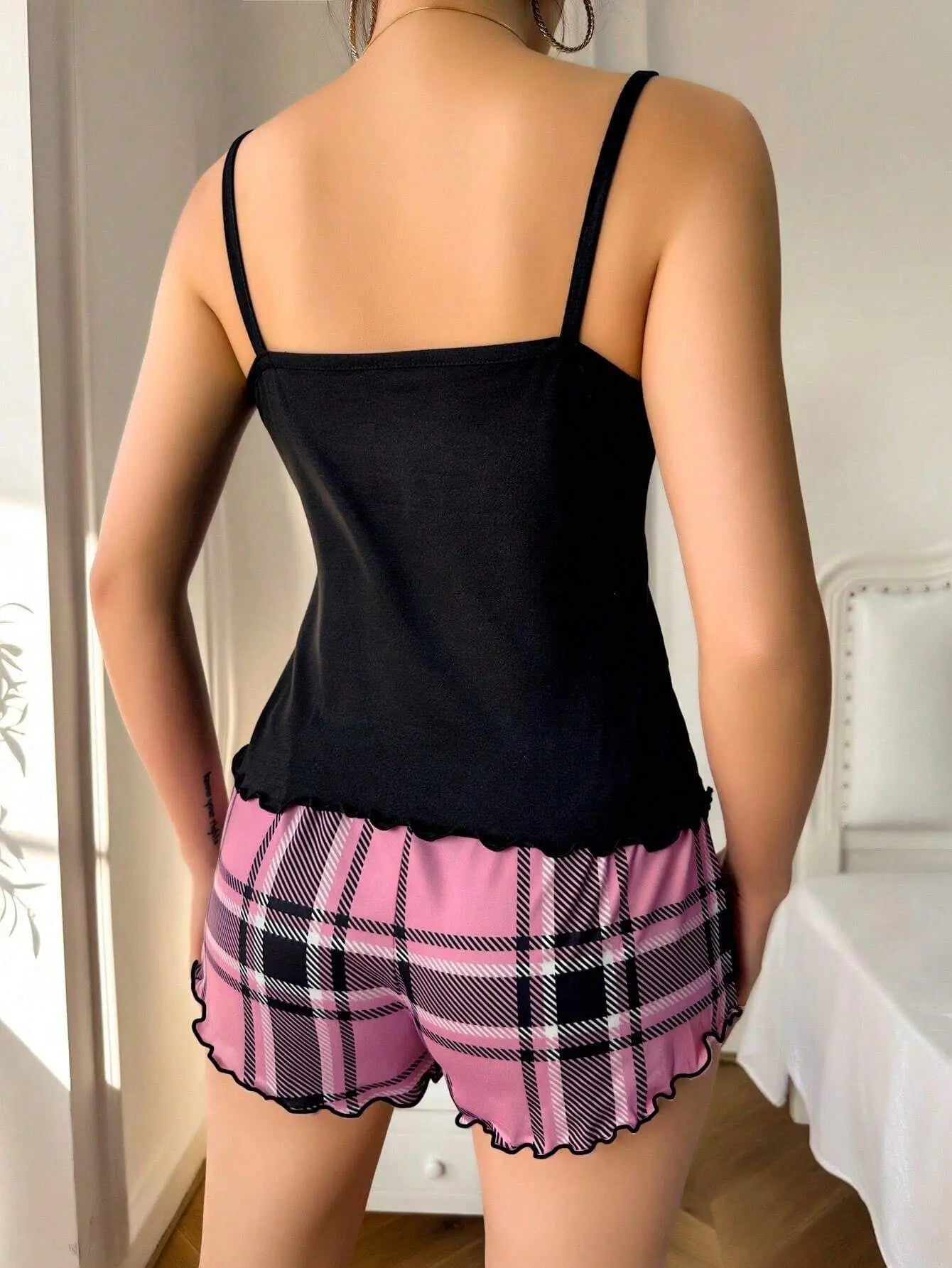 Women Sexy Suspender Shorts Thin Pajamas Letter Print Plaid Shorts Large Pajamas Romantic Home Wear Sexy Nightwear Short Pajama