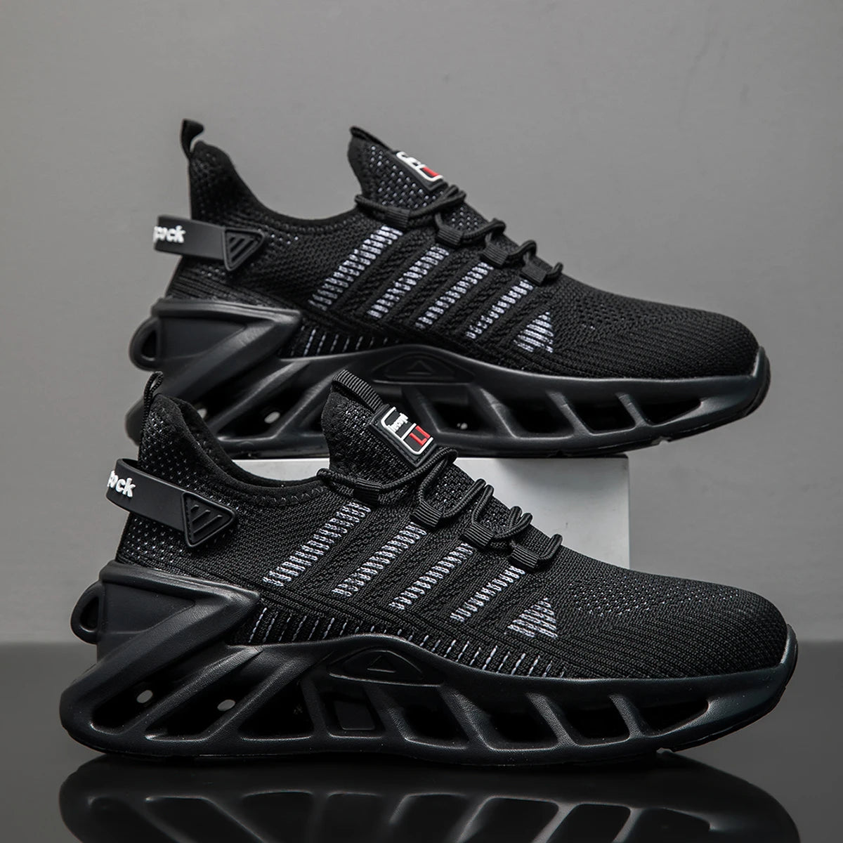 Men's Fashion Versatile Comfortable Lace-up Sports Casual Shoes, Mesh Shoes, Simple Striped All-Season Thick-Soled Trendy Sports