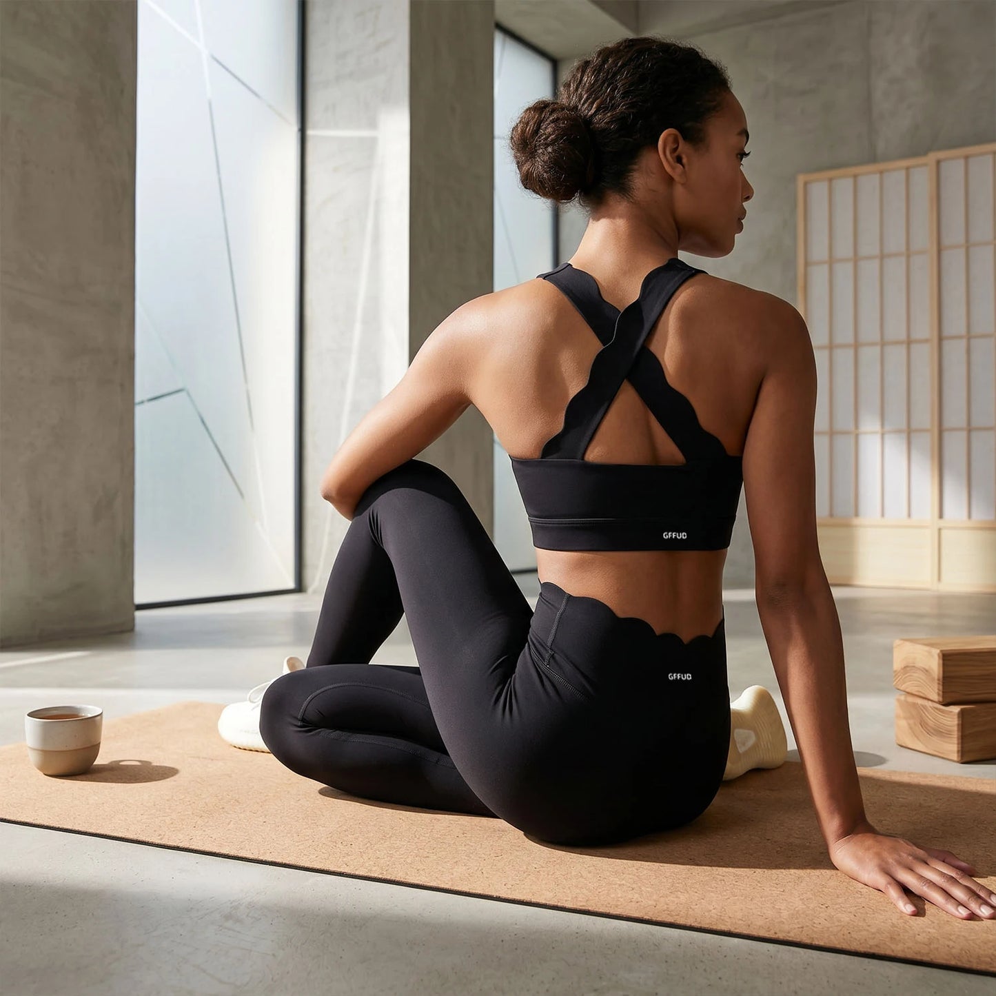 Women Petal Trim Cross Back Push Up Sports Bra High Waist Compression Leggings Set Quick Dry Breathable Yoga Gym Outfits