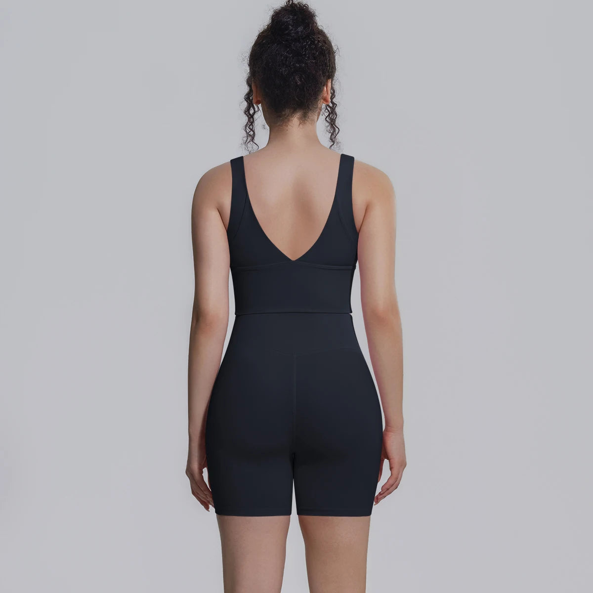 Solid Color Summer Yoga Set Woman's Sexy Backless Yoga Underwear with Chest Pad Quick-Dry Hip Push Up Fitness Shorts Sportswear