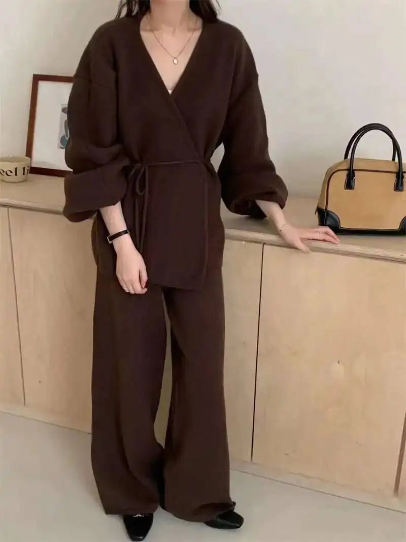 [EWQ] Fashion V-neck Long Sleeve Lace Up Sweater And High Waist Trousers Casual Women Knit Set Clothing 2025 Autumn New 16O1719