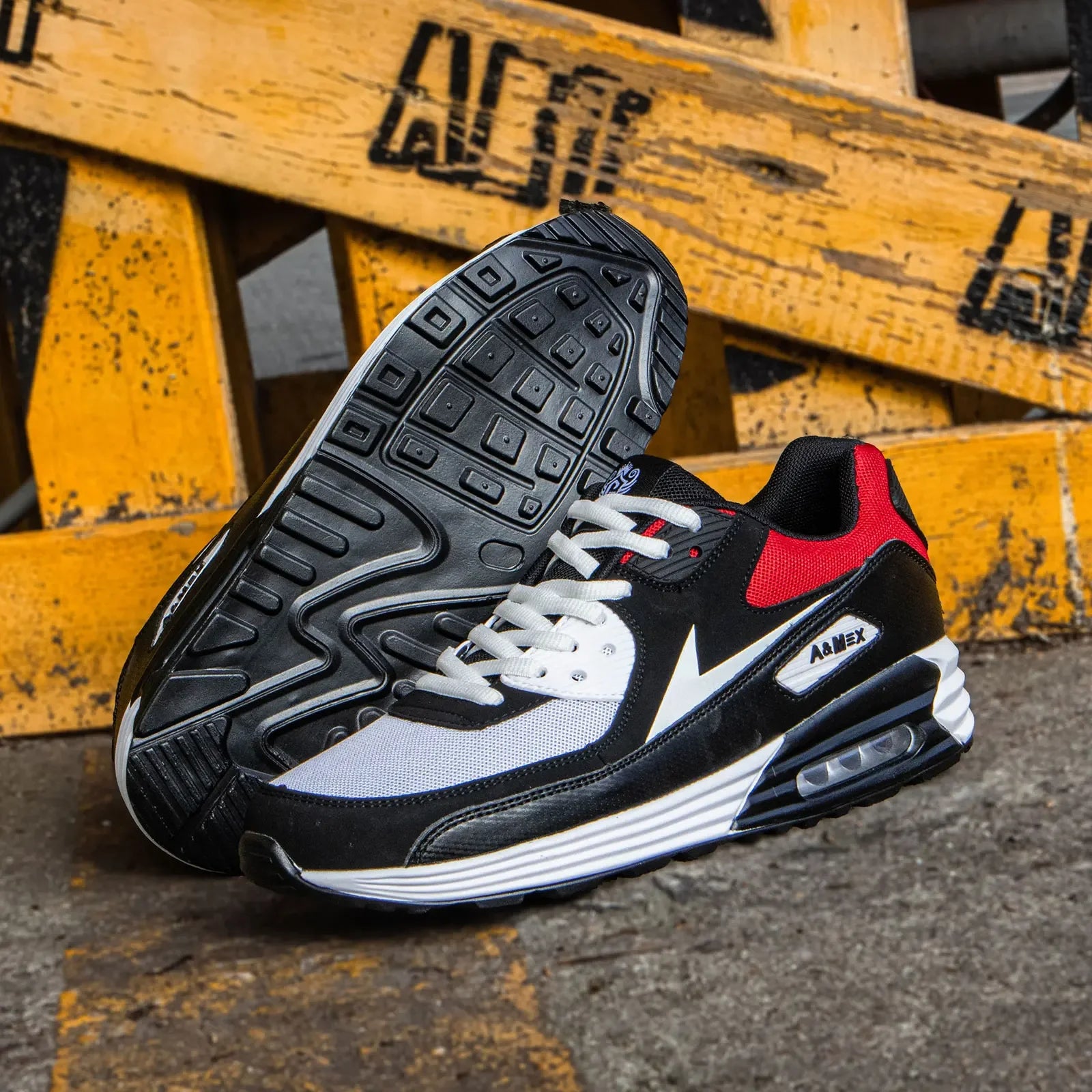 ZOOMNSTORE