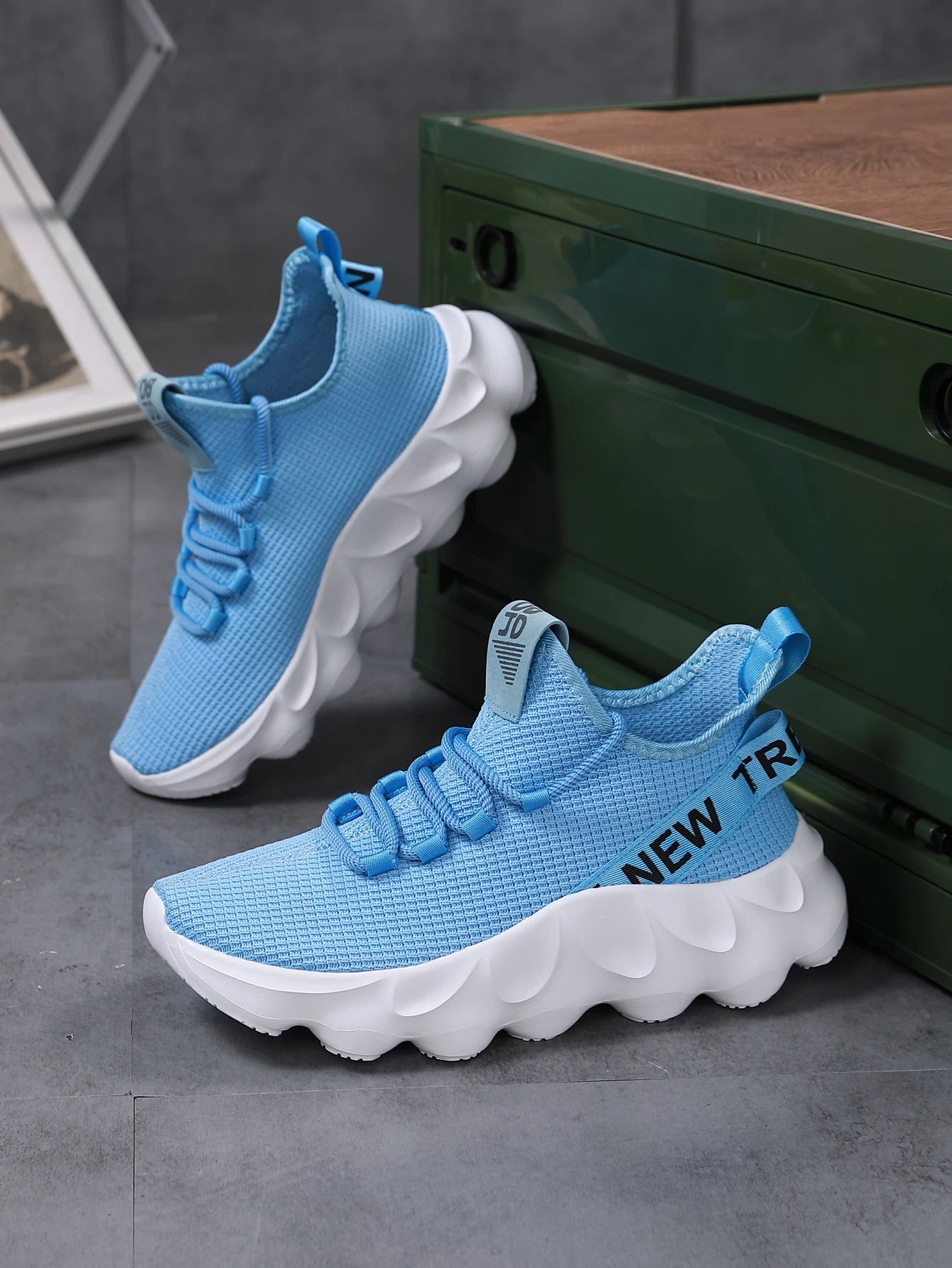 ZOOMNSTORE