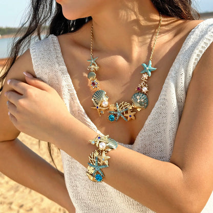 Exaggerated Metal Starfish Shell Pearl Necklace for Women Summer Ocean Coral Scallop Pendant Necklace Boho Beach Jewelry Gift