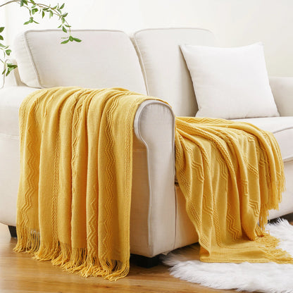 Caramel Knit Throw Blanket - Lightweight Plaid Blanket for Couch and Bed