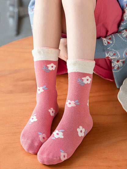5 Pairs of Girls' Socks That Can Be Worn in Spring and Summer, Strawberry Autumn and Winter Baby Socks, Soft Mid-calf Socks