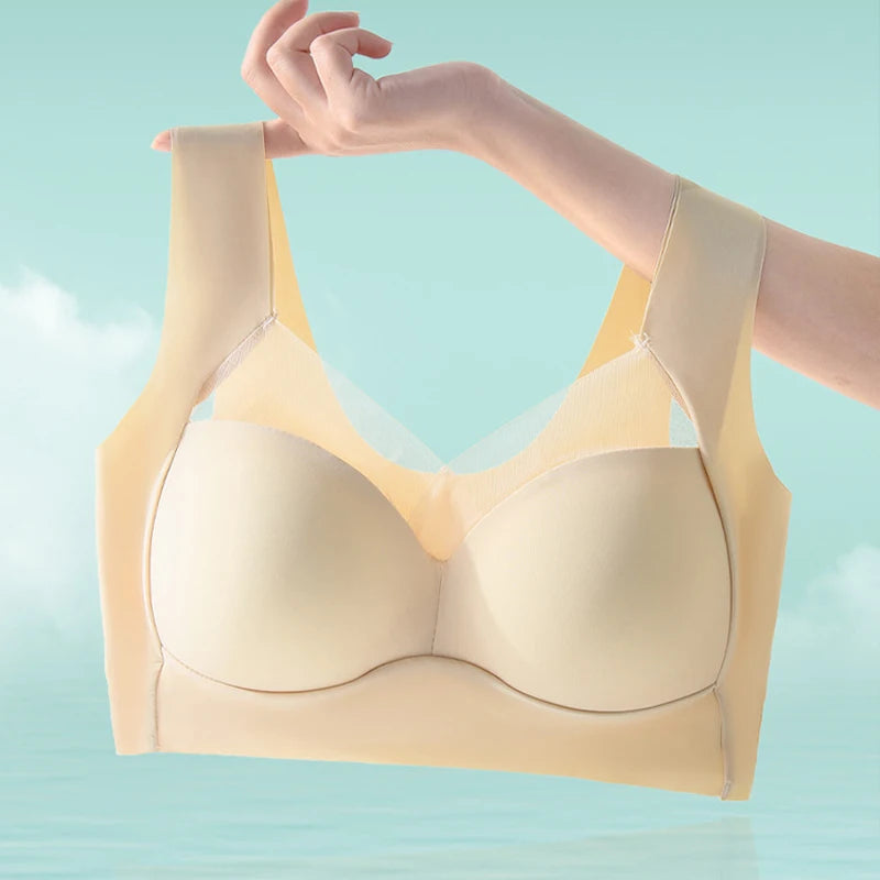 Plus Size Sports Bra - Seamless Wire Free Push Up Brassiere With Wide Straps