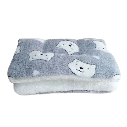 Flannel Pet Pad Dog Bed Thickened Sleeping Pad Dog Blanket Suitable for Chihuahua Labrador Puppy Kitten Small Large Dog Pet Rug