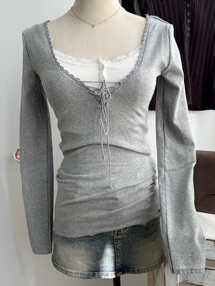 Beige Lace Trim Long Sleeve Tees Women Autumn New Streetwear Cotton Slim Sexy V-neck Lace-up Tops Sweet Simple Chic T-shirts Y2K