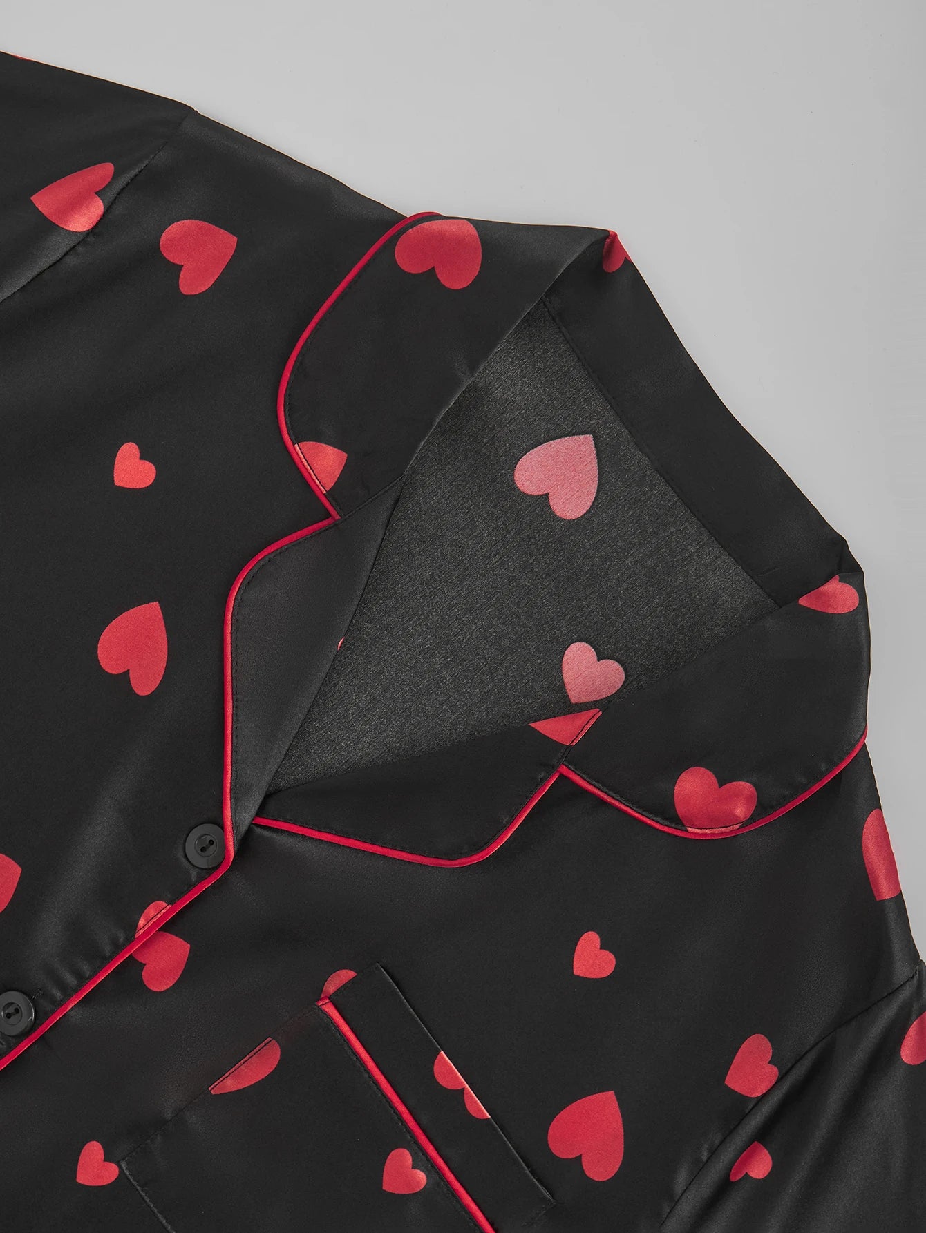 Women's Satin Silk Pajama Set Black Red Heart Print Short Sleeve Long Pants 2 Piece Loungewear Button Down Sleepwear