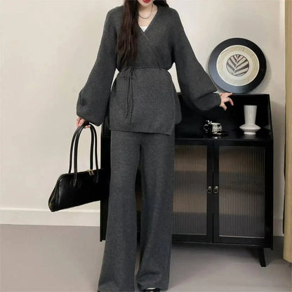 [EWQ] Fashion V-neck Long Sleeve Lace Up Sweater And High Waist Trousers Casual Women Knit Set Clothing 2025 Autumn New 16O1719