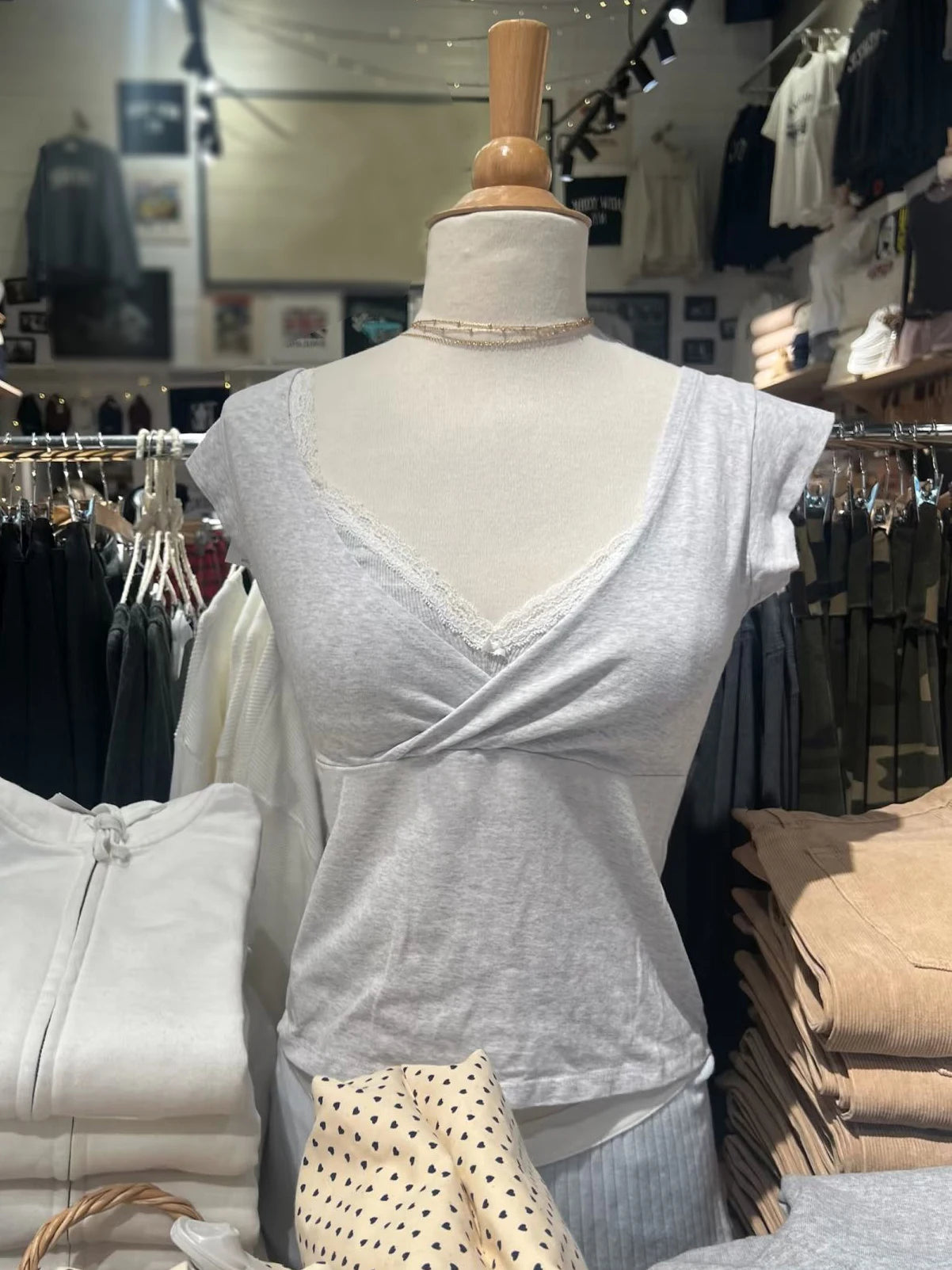 New Rose Red Slim Crop Top Woman Sexy V-neck Short Sleeve Cotton Cropped T-shirt Solid Casual Simple Sweet All-match Tee Tops