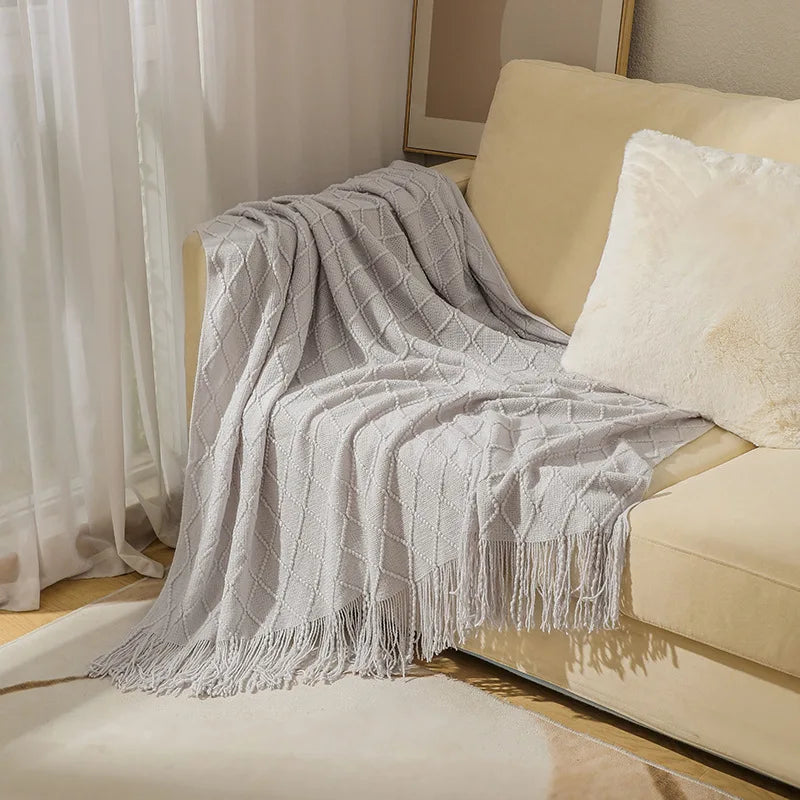 Green Oversized Knitted Throw Blanket - Soft Textured Decorative Couch Blanket