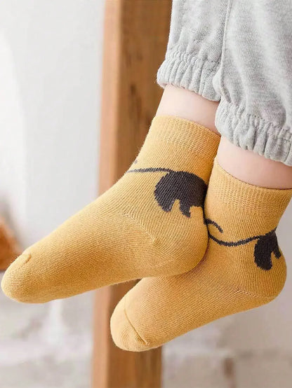 5 Pairs of Four-season Baby Socks Spring & Fall Cartoon Kitten Winter Mid-tube Socks Boys and Girls  Socks Toddler
