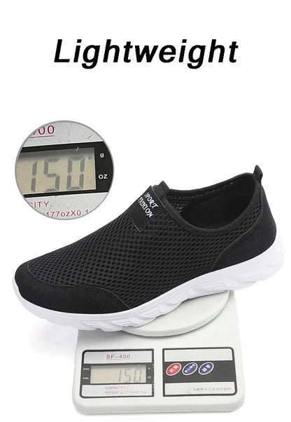 2023 Lightweight Men Casual Shoes Breathable Slip on Male Casual Sneakers Anti-slip Men's Flats Outdoor Walking Shoes Size 39-47
