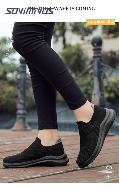 Outdoor Super Light Men Sneakers Fashion Breathable Running Sport Shoes Quality Slip-on Unisex Athletic Footwear 2022 Hot Sale
