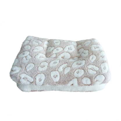 Flannel Pet Pad Dog Bed Thickened Sleeping Pad Dog Blanket Suitable for Chihuahua Labrador Puppy Kitten Small Large Dog Pet Rug