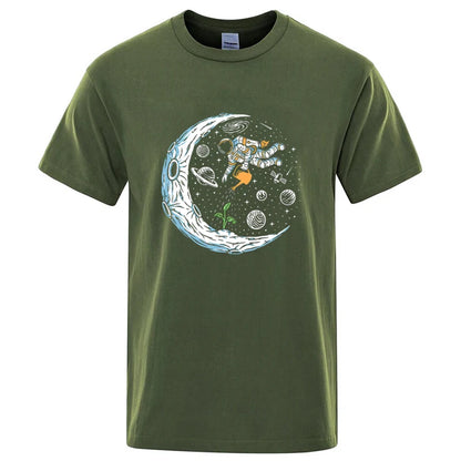 Summer Men T-shirt Cotton Blend Casual Funny Astronaut Design Print Loose O-neck T Shirt for Men Short Sleeve Male T-shirt Tees